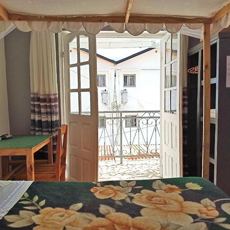 Chez Jeanne Chambre D'Hote Ανταναναρίβο Εξωτερικό φωτογραφία